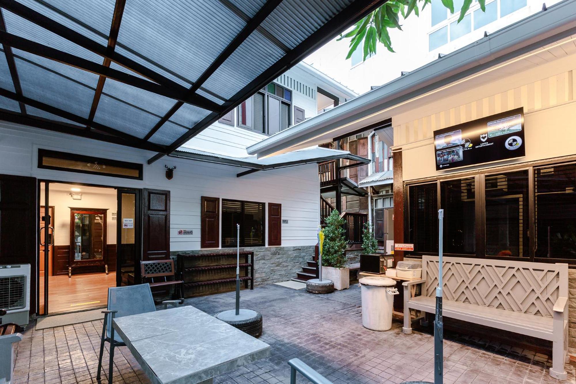 Diff Hostel Bangkok Eksteriør billede
